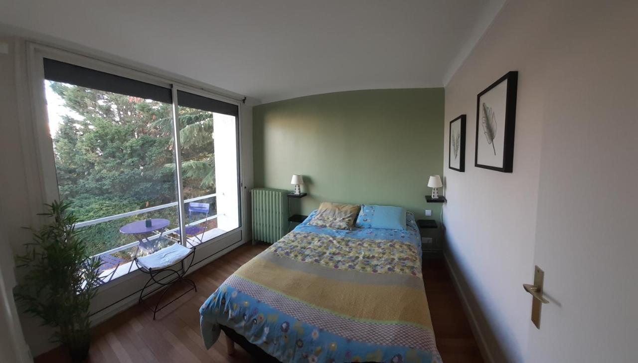 에피네쉬르세느강 Chambre D'Hote Proche Paris 아파트 외부 사진